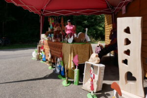 Stand beim großen Künstlermarkt des 13. Dorffestes 2018